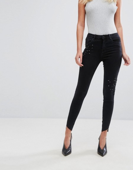 New Look - Skinny-Jeans mit Schmucksteinverzierung - Schwarz