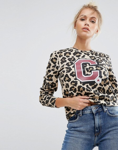 Converse - Sweatshirt mit Rundhalsausschnitt und Leopardenmuster - Beige