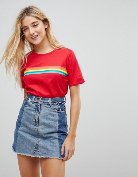 Daisy Street - T-Shirt mit Regenbogen-Print - Rot